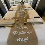 Logis Le Relais Du Rouge Hotell Saint-Loup-Lamaire