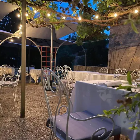 Logis Le Relais Du Rouge Hotel Saint-Loup-Lamaire