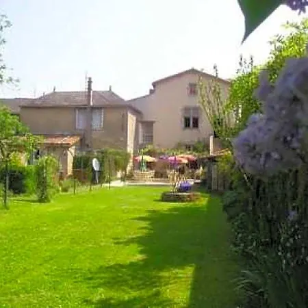 Hotel Logis Le Relais Du Rouge Saint-Loup-Lamaire