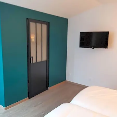 Logis Le Relais Du Rouge Hotel Saint-Loup-Lamaire