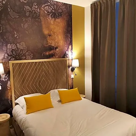 Logis Le Relais Du Rouge 3*