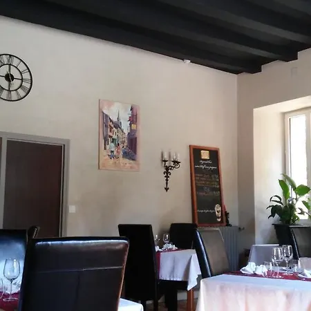 Hotel Logis Le Relais Du Rouge